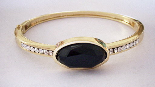 Quality large stone bangle/cuff wholesale