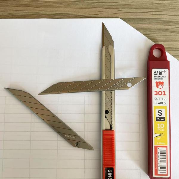 Quality Cutting Car Film Made Easy with 9mm Snap off Blade Refill Blades Included wholesale