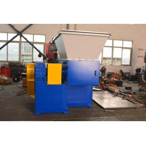PP PE Lumps Scraps Shredder XR700 stand,37KW rotar diameter 280-400mm , 700mm
