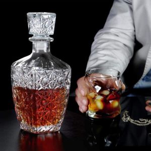 27 Fluid Ounces Custom Frosted Nordic Glass Bottle for Beverage Spirit Gin Rum