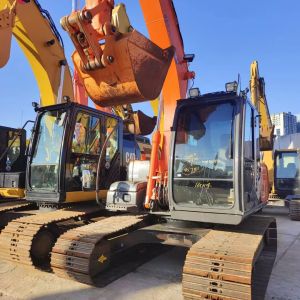 Boost Your Construction Productivity With This Hitachi Excavator , great Price