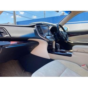 TOYOTA Royal Sedan Navigation Package Genuine Hard Drive Navigation System For