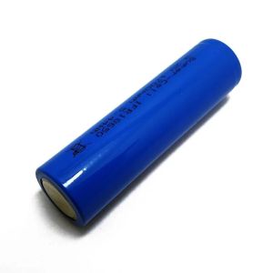 3.2 V 18650 Rechargeable LiFePO4 Battery 3.2 V 1500mah Cell Cylindrical Cell For