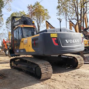 EC240 Volvo Excavators Second Hand Middle Size 1.2m3 Bucket Capacity Volvo D7D