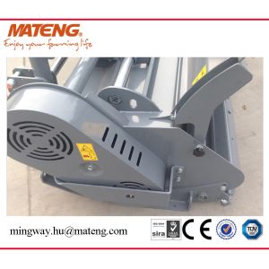 Rear mounted shredder for vineyard and orchard tractor implement Menasor