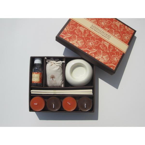 Quality Orange & Brown scented & assorted  tealight candle & round holder packed into gift box wholesale