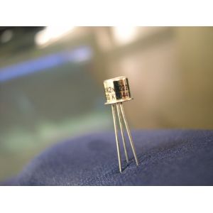 JAN2N2222A Bipolar Transistors - BJT 50 V Small-Signal BJT RF Transistors