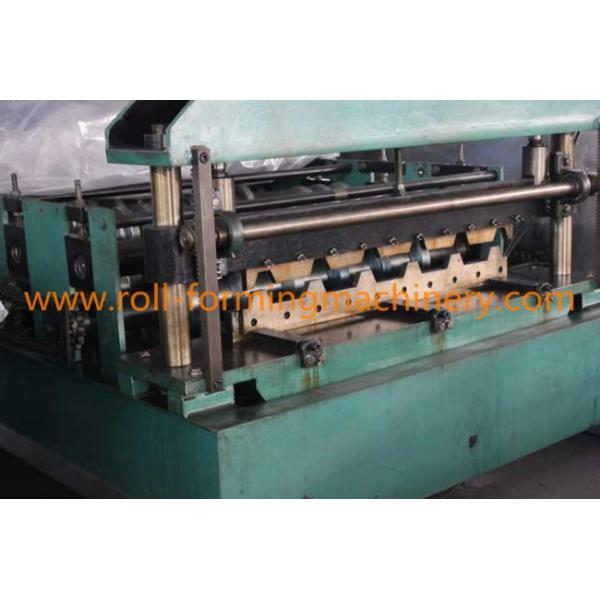Roof Roll Forming Machinery 18 stations With 5 Tons De-coiler Single Chains