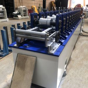 18 Stations Shutter Door Roll Forming Machine 7.5KW 6m / Min With Perforated