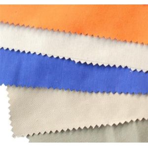 130*70 Plain Dyed Polyester/Cotton T/C 65% 35% Twill Fabric for Nurse Uniform