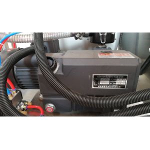 AC220V PET Can Sealing Machine , Easy Operating Nitrogen Can Sealing Machine