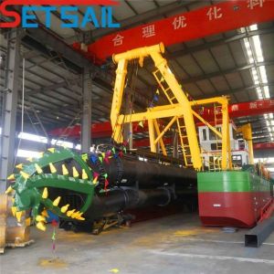 16inch Cutter Suction Sand Dredger Featuring Yuchai Diesel Engine for Sand