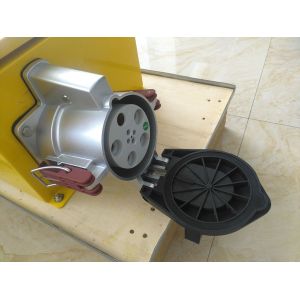 Inclination High Current Plugs And Sockets With Switched Metal Box