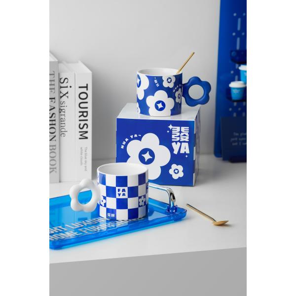 Ready To Ship In Stock Wholesale Mugs Vintage Klein Blue Creative High Value Ceramic Boys Mugs Customizable Office Couple