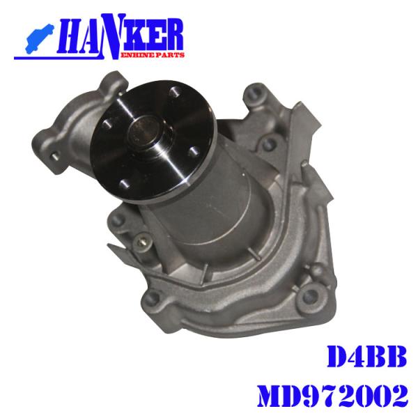 D4BB MD972002 Mitsubishi Engine Water Pump Forklift Parts