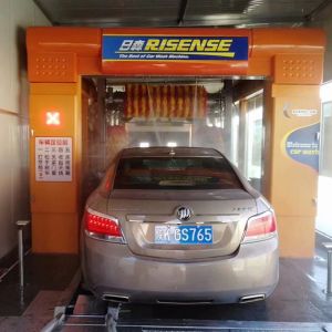 NO. OF BRUSHES 9 Brushes Conveyor Belt Brush Washing Tunnel OEM