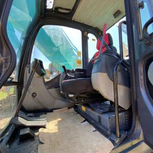 Used Kobelco SK200 Excavator Advanced Technology for Energy Saving and Easy