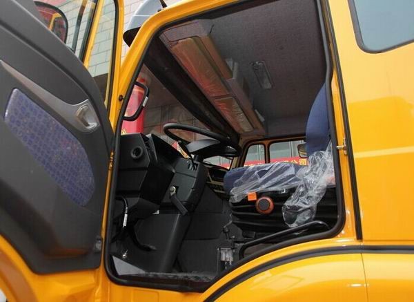 China sino HOHAN 10 tyres dump truck 30 tons RHD for tanzania