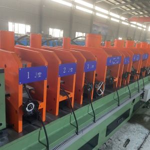 Cheap Customized Steel Building Machine Fully Automatic CZ Purlin Roll Forming Machine Manufacturers for sale
