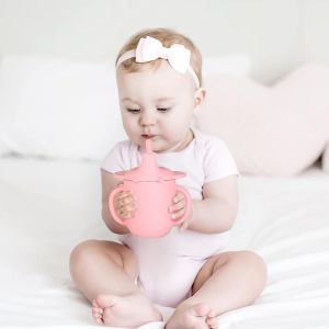 China Silicone Training Sippy Cups With Straw Lid And Non Slip Handles Spill Proof Trainer Cup Transition Cup on sale