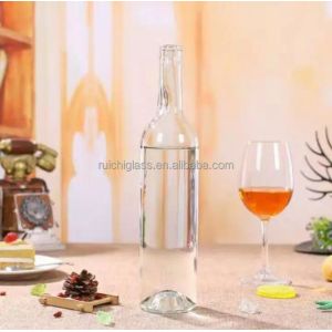 Super Flint Glass Empty Liquor Wine Bottles for Most Popular Style in 500ml and