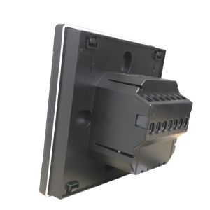 Programmable Underfloor Heating Thermostat With Wall Mounted Installation