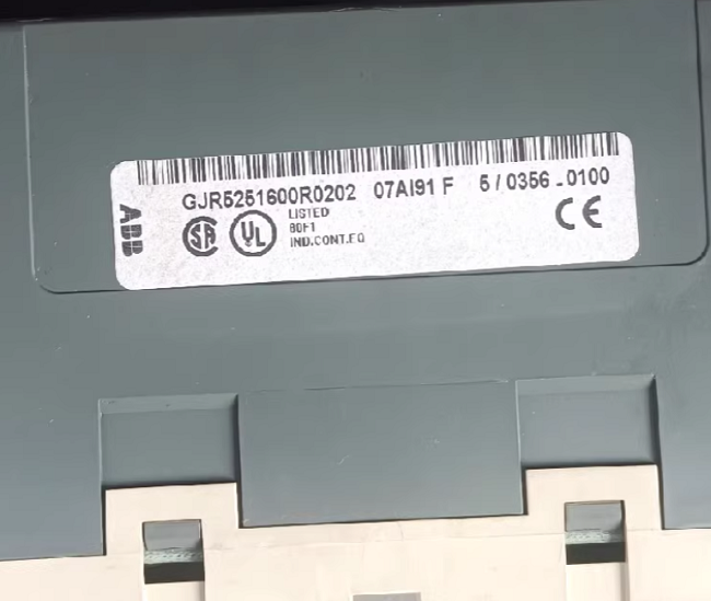 07AI91 GJR5251600R0202 ABB Analog input module High precision multi channel