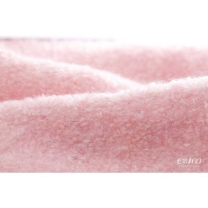 Smooth 1/6.8NM Loop Wool Yarn For Knitting Cardigans And Scarves