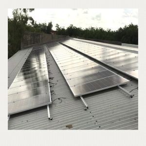 Anodized Aluminum SUS304 Solar Roof Mounting Systems