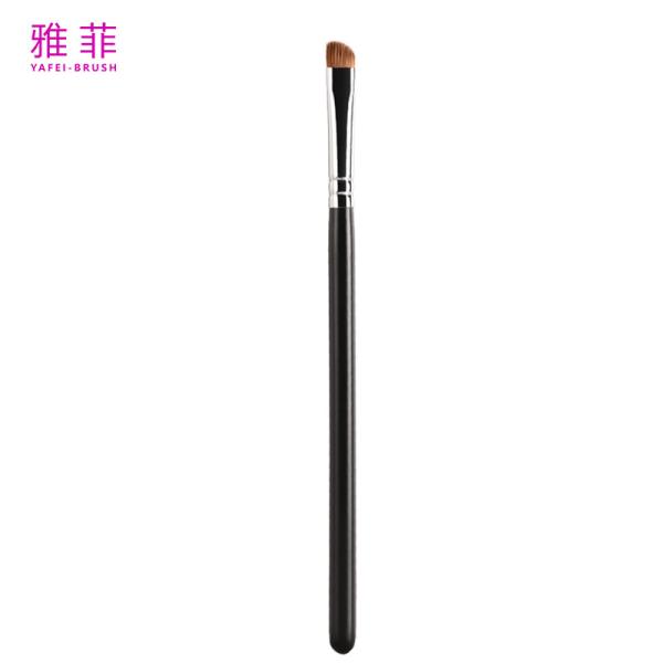Quality A64 Single Portable Oblique Angled Eye Makeup Brush Professional Eyeshadow Brushes wholesale