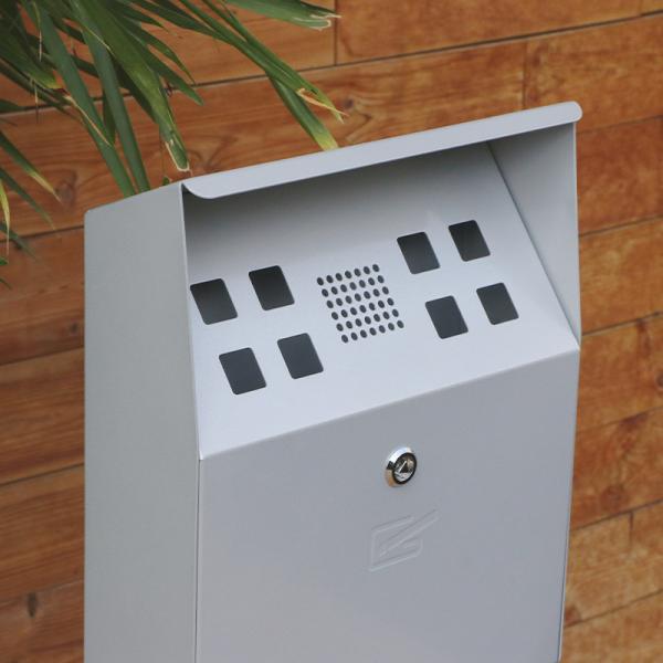 Stainless Steel Wall Mounted Dustbin Customized Wall Hanging Dustbin