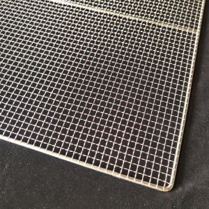 High Working Temperature 304 Stainless Steel Wire Mesh Cooling Rack Metal Trays
