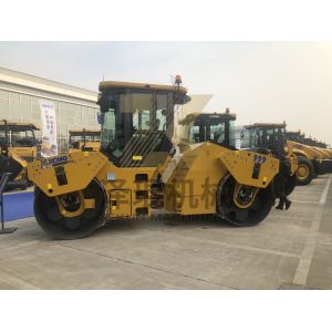 China 14ton XCMG XD143 Double Drum Roller China Stage III Road Construction Equipment on sale
