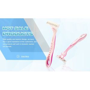Pivoting Head Triple Blade Disposable Razor , Men'S Triple Blades Razors