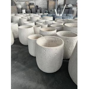 Fading Resistant Fiber Clay Planters For Balconies Easily Cleaned