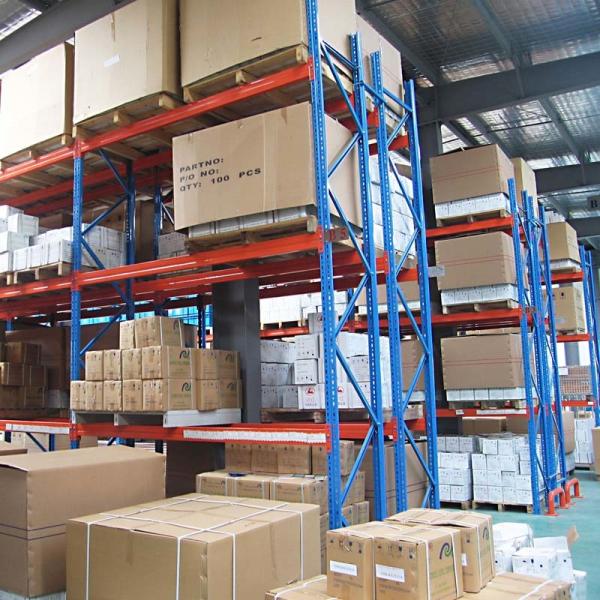 Customized Warehouse Pallet Rack With Capacity 500kgs-4000kgs/Shelf