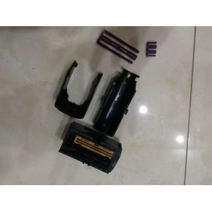 TE CONNECTIVITY/CIRCUIT PROTECTION 1-1355125-1 TYCO connector for car carrier housing 94 pos