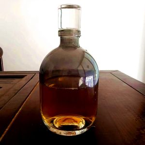Glass Collar Round 500ml Vodka Bottle for Customized Production and Sale