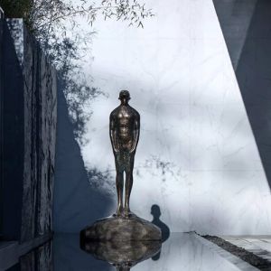 Thinker Bronze Garden Statues Man Style Bronze Sculpture Artists Customized