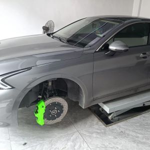Monoblock Kia K5 Brake Caliper 6 Piston Calipers Green Color