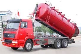 HOWO Vacuum Sewage Truck 6 X 4 12M3 Euro 2 ZF8098 High Efficient Long Service