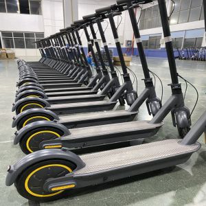 China Multifunctional Aluminum Electric Scooter Bluetooth Aluminum Alloy Two Wheel on sale