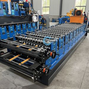 3Kw Main Motor Power Roll Forming Machine For Customized Width Industries