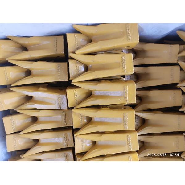 TIG J200 Small Excavator Twin Tiger Tooth 1U3202 1U3202T 1U3202WT For J200