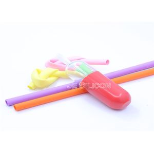 China LFGB Soft No Smell Bendable Silicone Straws Easy Clean Strong Sealing on sale