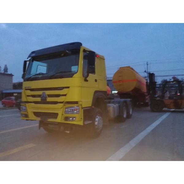 Commercial Vehicle HOWO Truck Tractor Head with Powerful Engine＞8L 6850*2550
