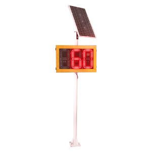 Solar Traffic Signal Speed Limit Sign With Monitoring Radar Red and Green