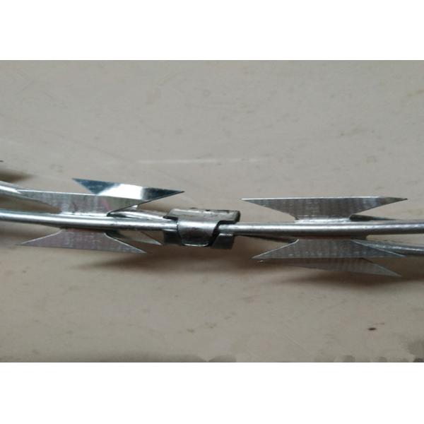 Hot Dip Galvanized BTO-22 Concertina Razor Barbed Wire with 450mm Diameter