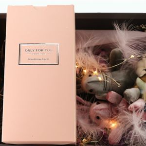 Smokeless Vegan Soy Candles Aromatherapy Type Tapered Shape Tuberose