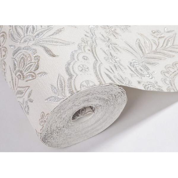 White Gray Embossed Retro Vintage Wallpaper With Symmetric Floral Pattern , 0.53*10m/ roll